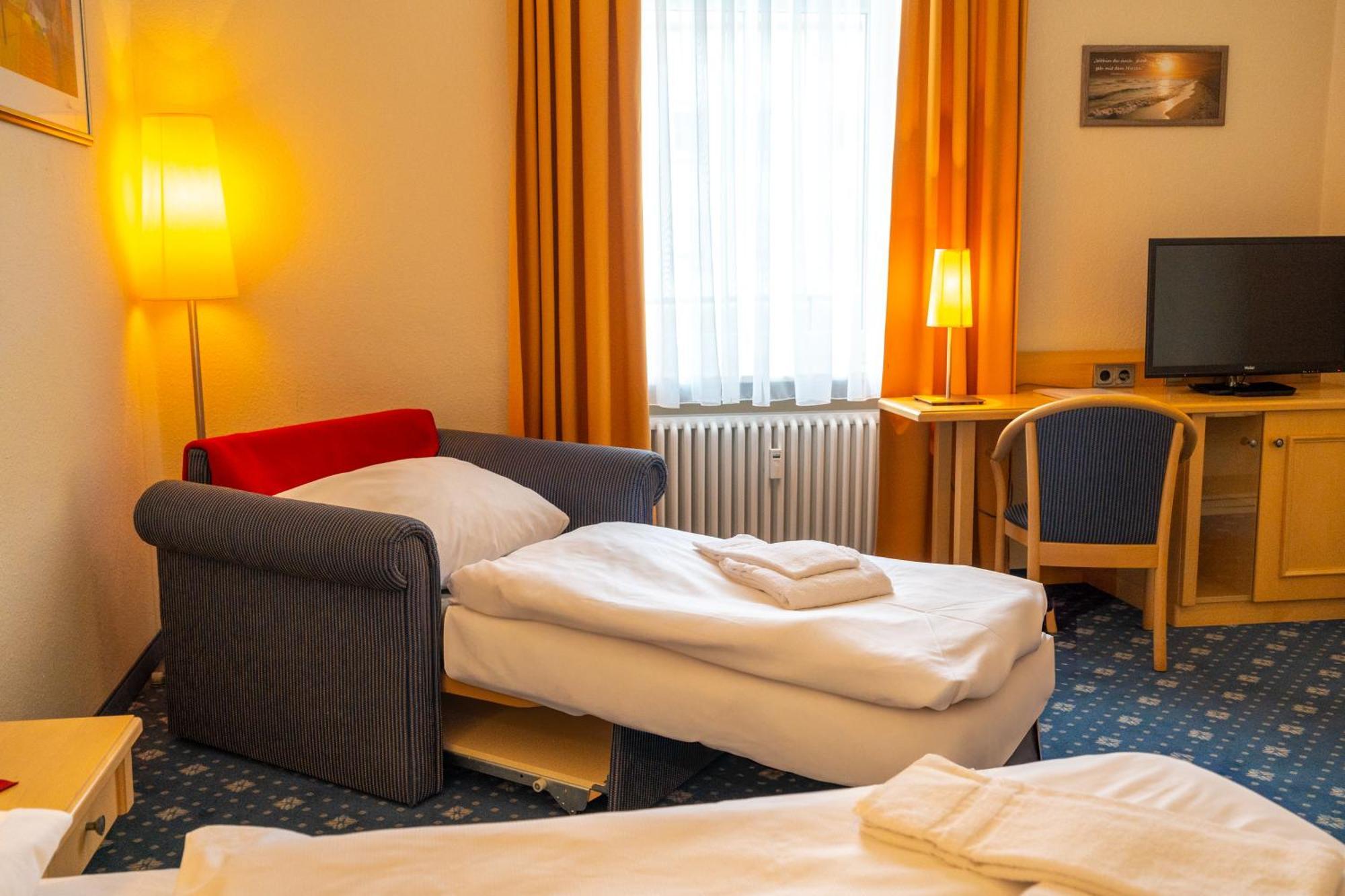 Bischofshof Braustuben Hotel Regensburg Exterior photo